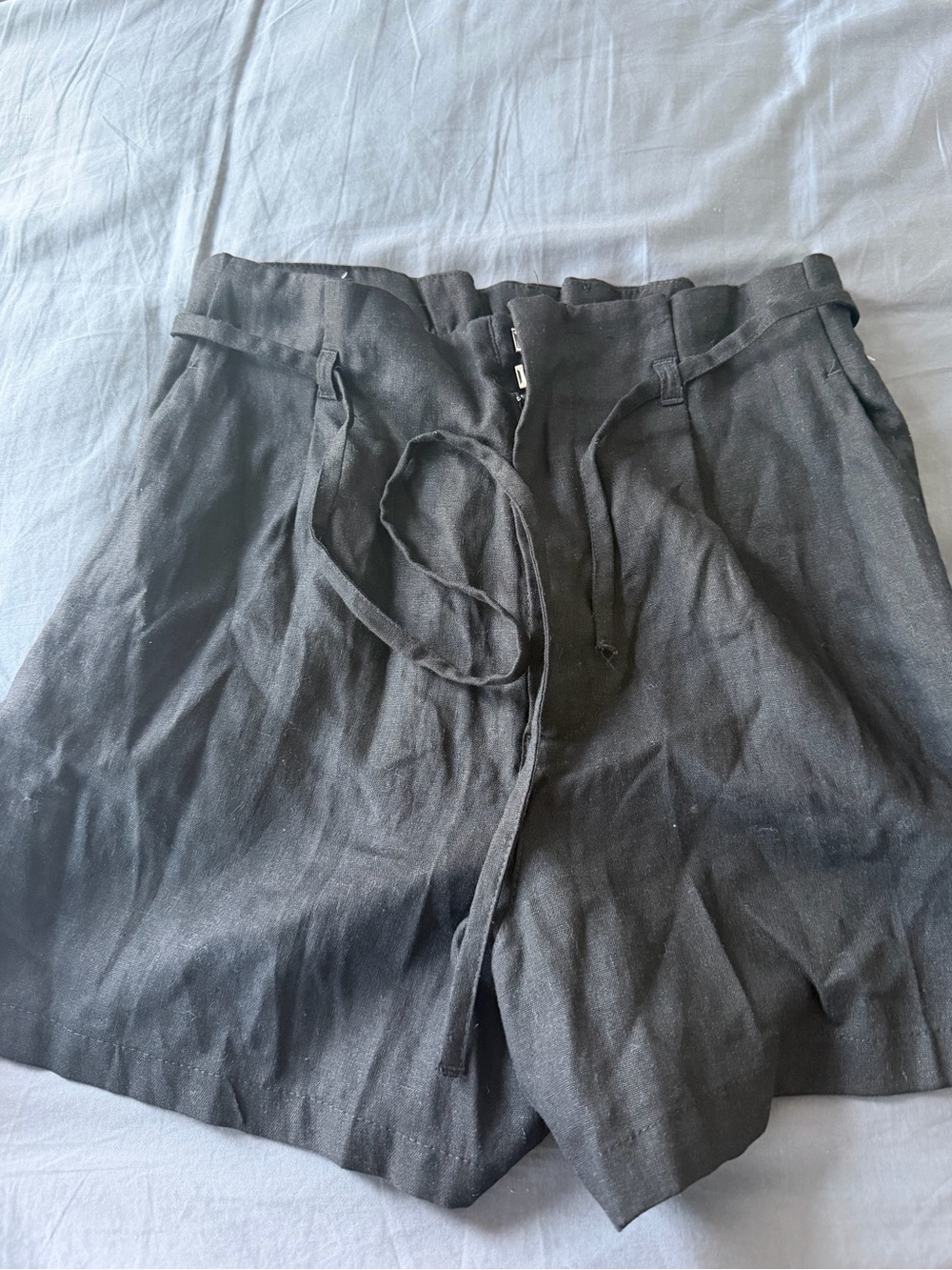 Women's Black Linen-Blend Tie-Waist Shorts